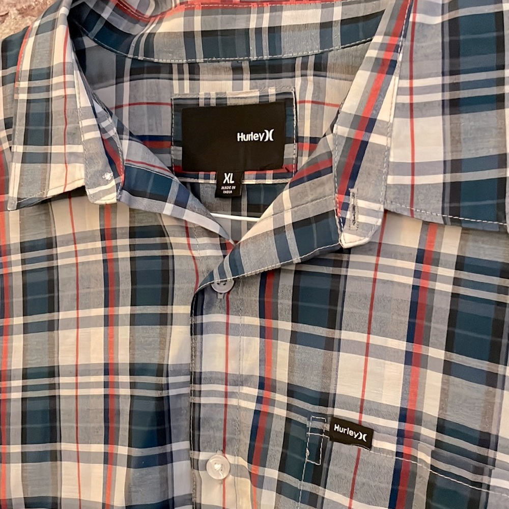 NWOT - Hurley button-down shirt